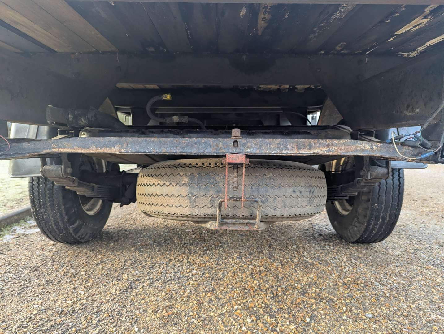 <p>1969 BEDFORD PICK-UP</p>