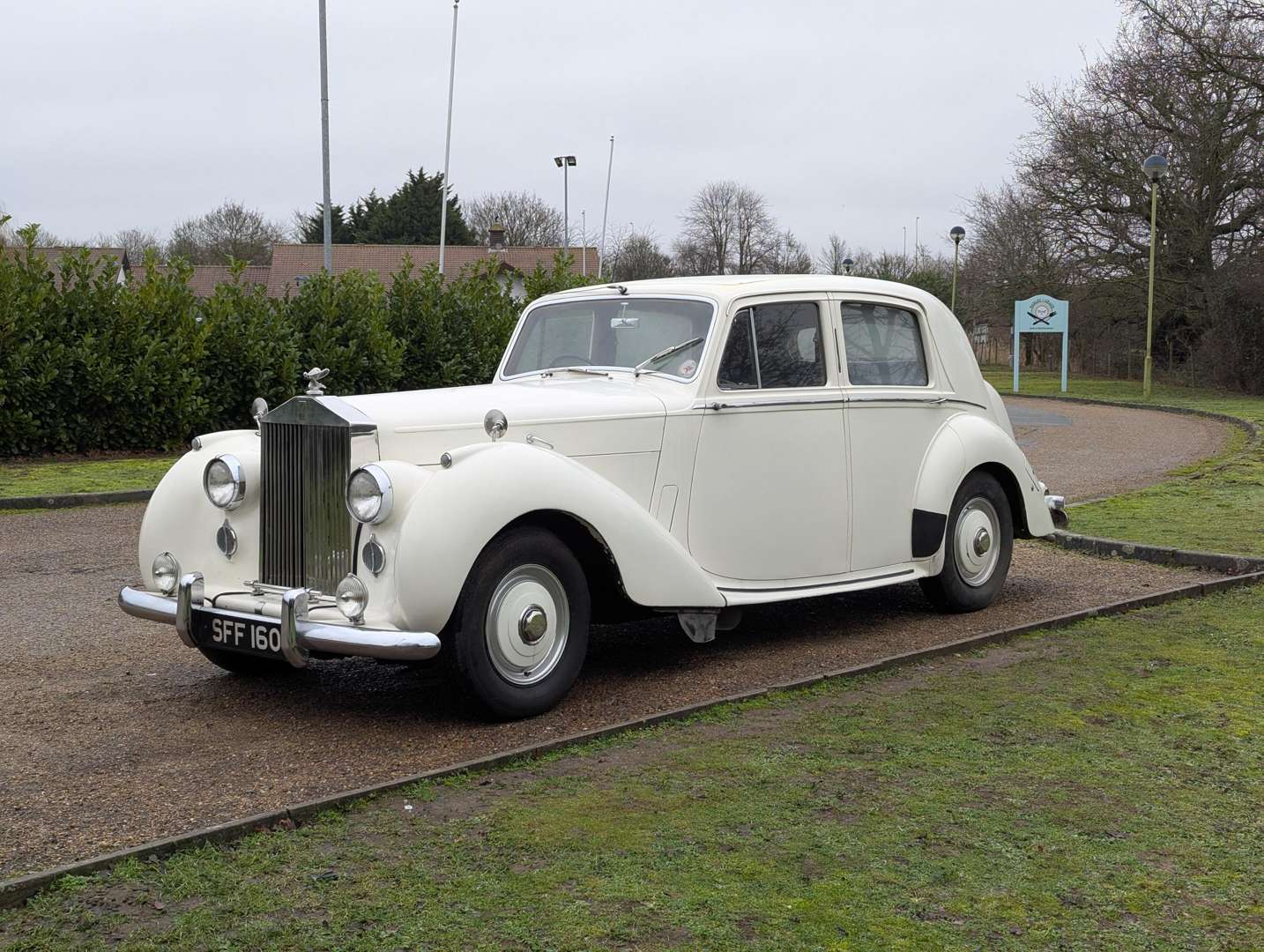 <p>1952 BENTLEY MK VI 4.5</p>