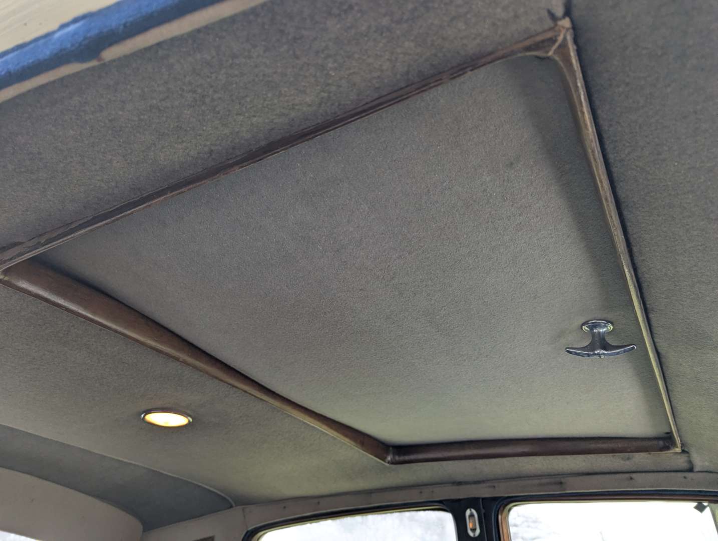 <p>1952 BENTLEY MK VI 4.5</p>