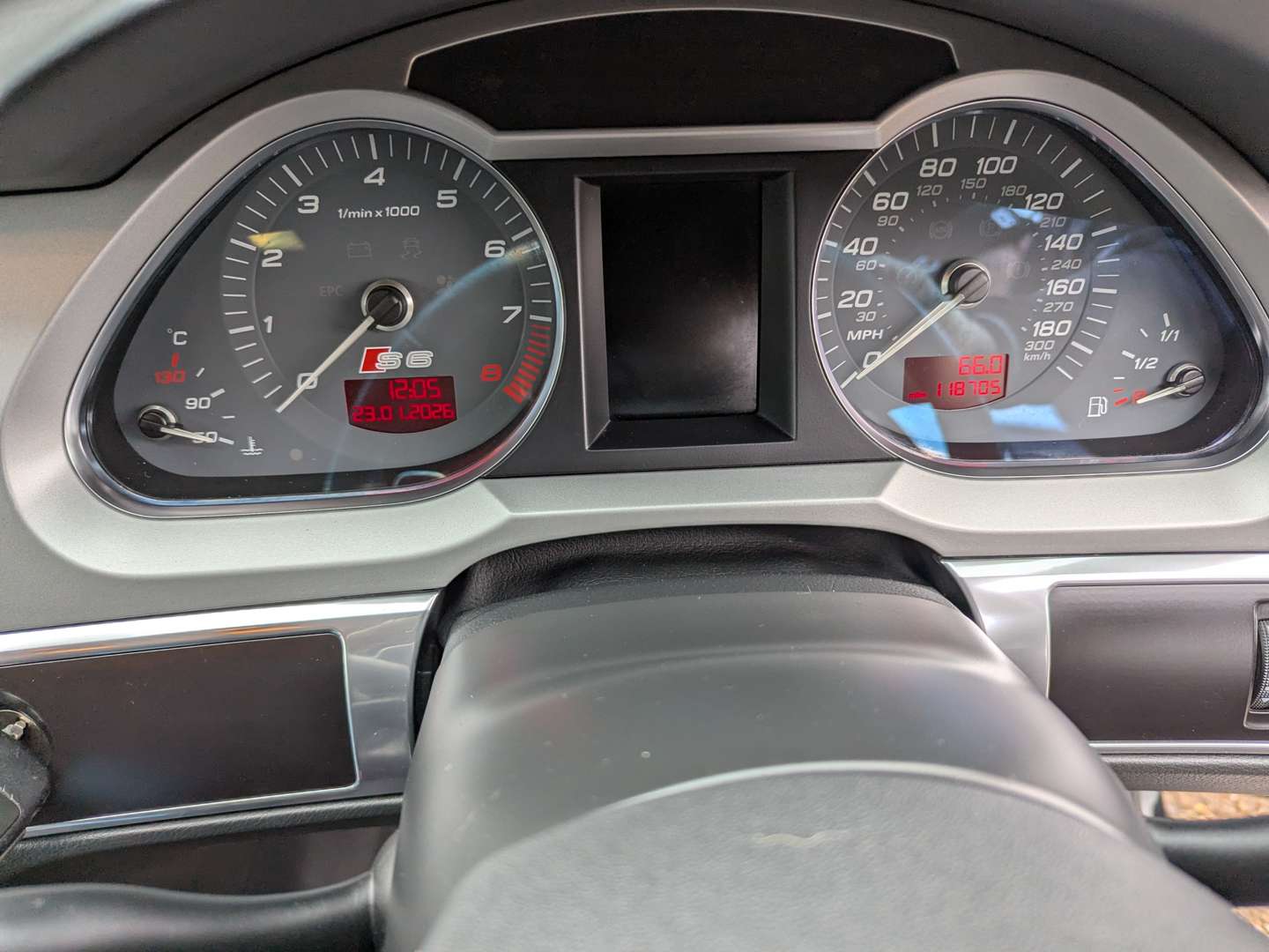 <p>2008 AUDI S6 V10 AUTO ESTATE</p>