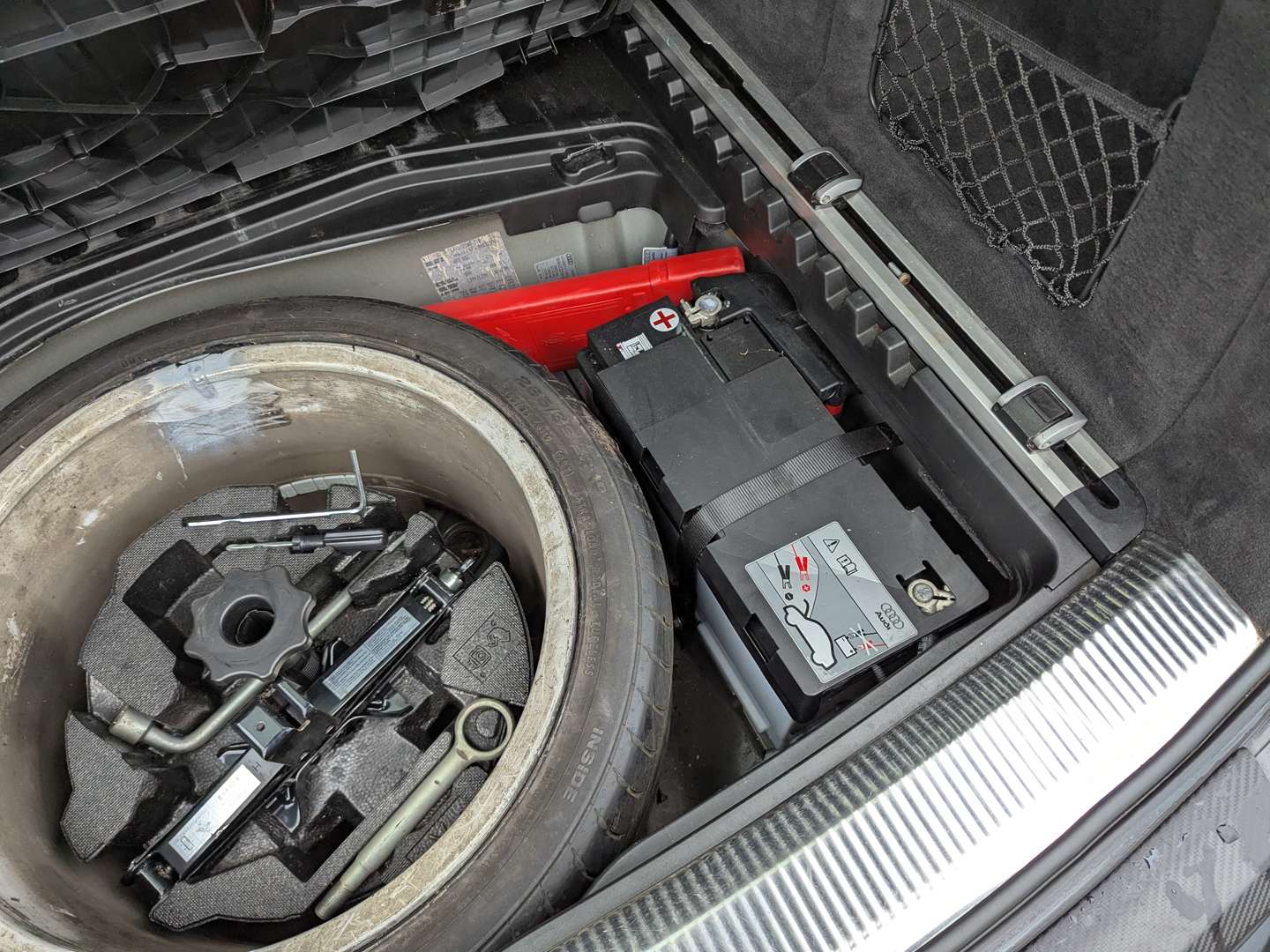 <p>2008 AUDI S6 V10 AUTO ESTATE</p>