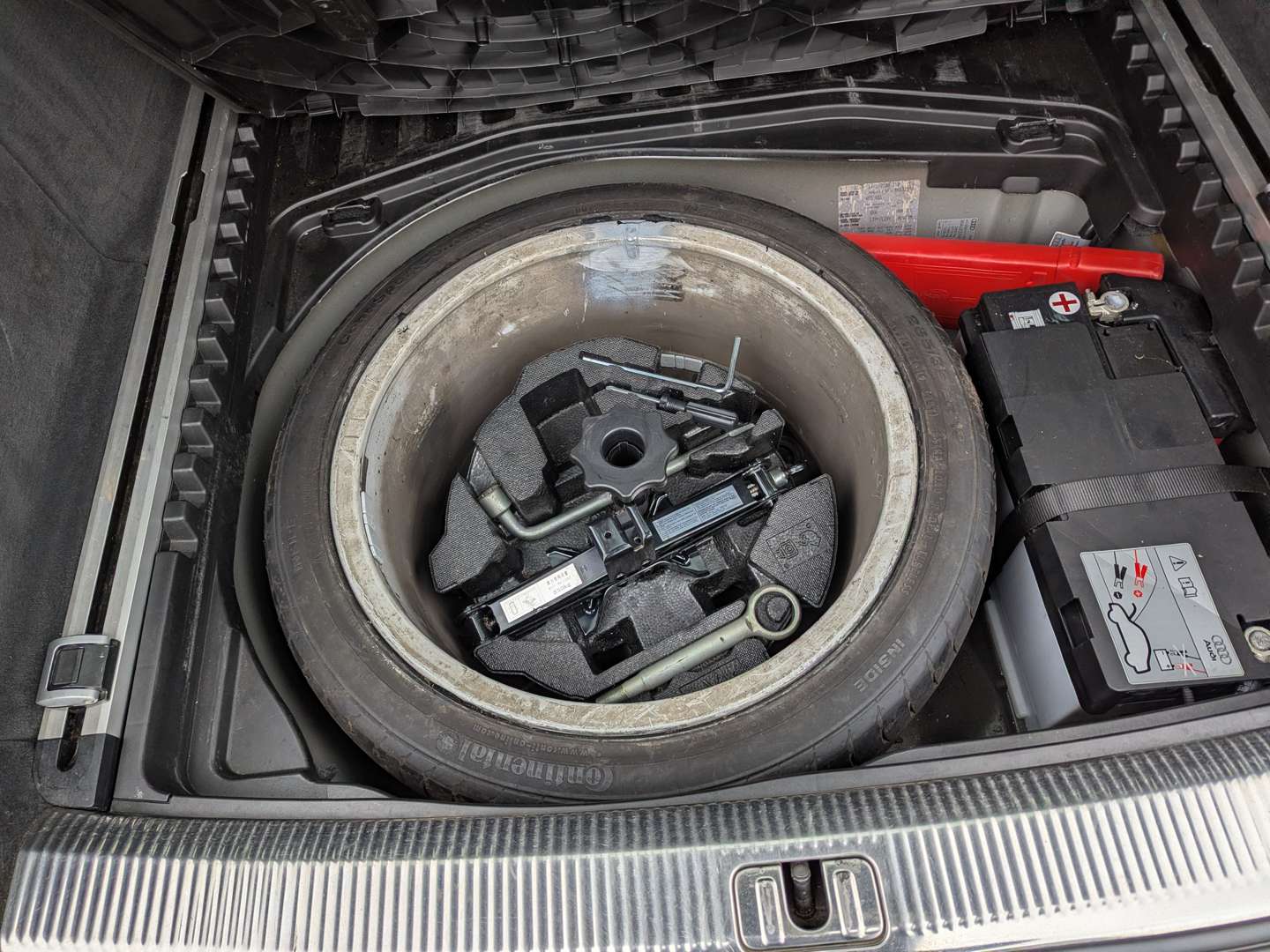 <p>2008 AUDI S6 V10 AUTO ESTATE</p>