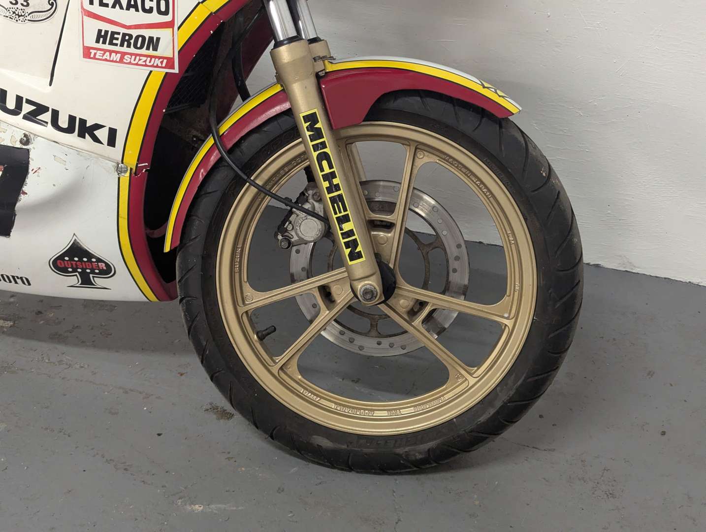 <p>1986 SUZUKI RG125 GAMMA POWER VALVE</p>