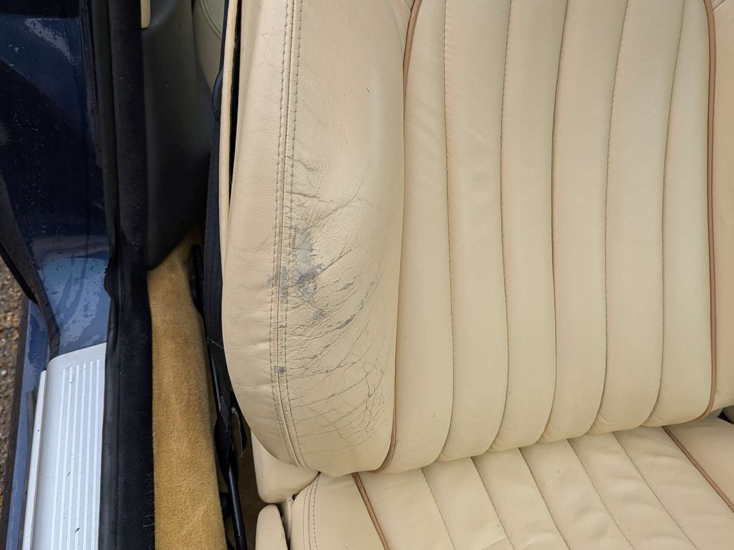 <p>1999 MASERATI 3200 GT</p>