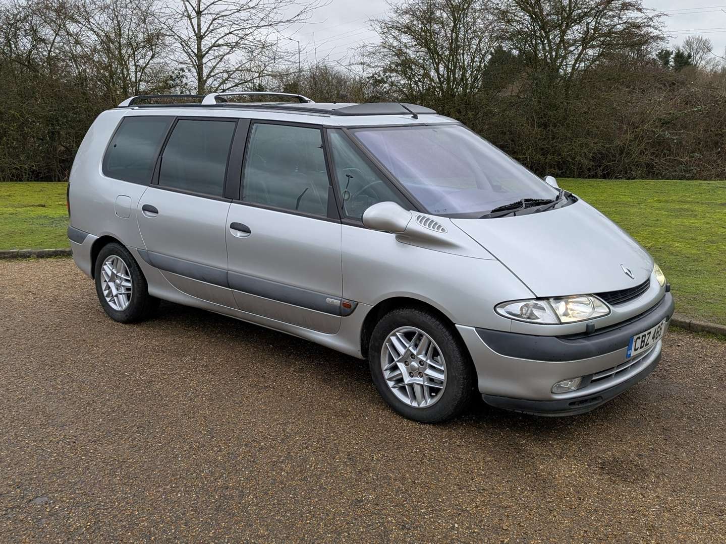 <p>2001 RENAULT GRAND ESPACE INITIALE V6 AUTO</p>