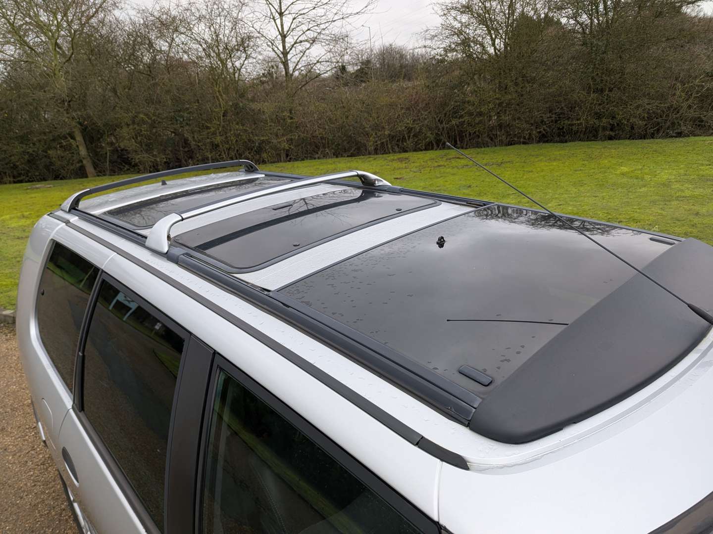 <p>2001 RENAULT GRAND ESPACE INITIALE V6 AUTO</p>