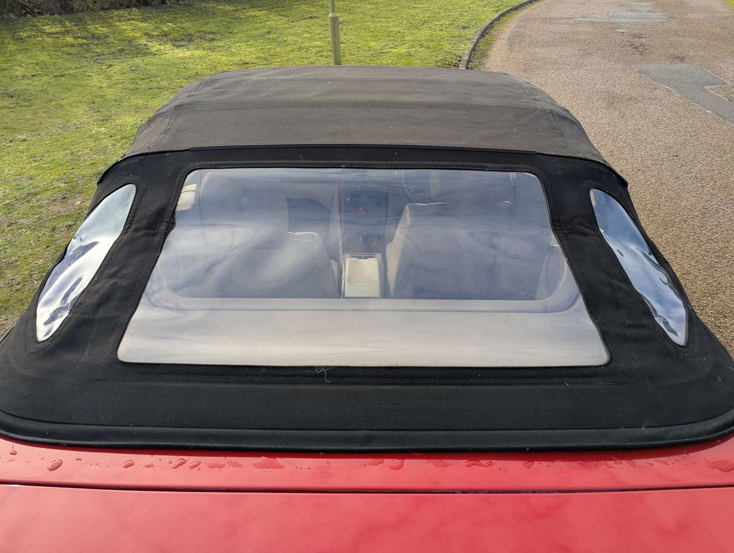 <p>1991 MERCEDES 300SL-24 R129 AUTO</p>