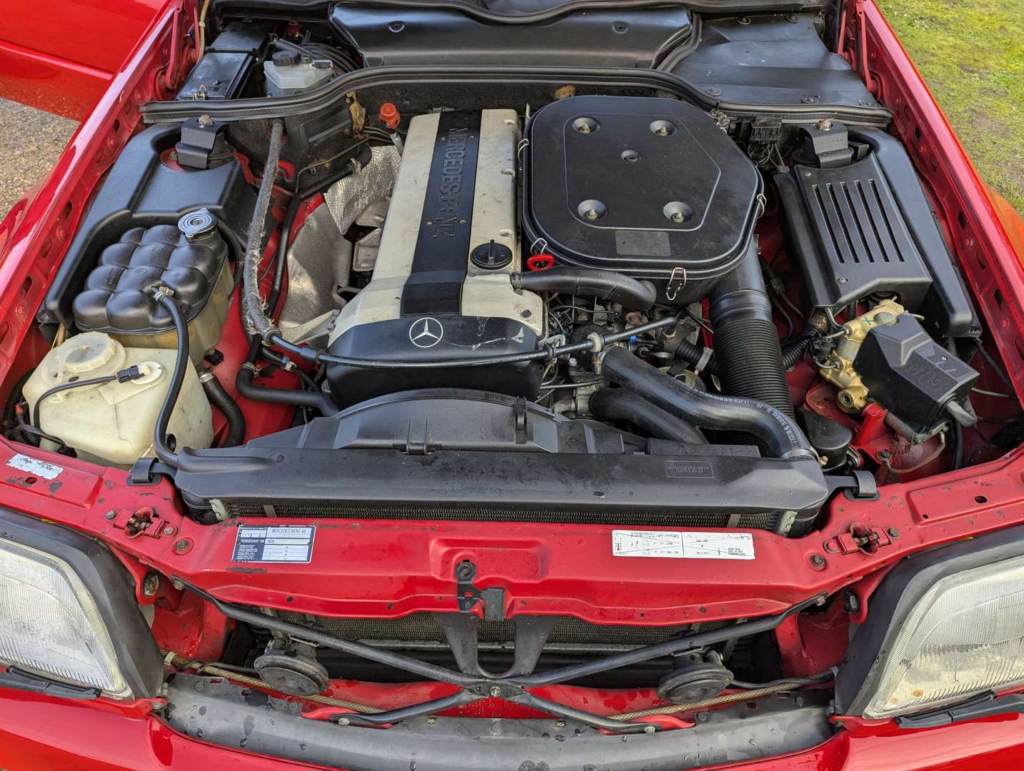 <p>1991 MERCEDES 300SL-24 R129 AUTO</p>