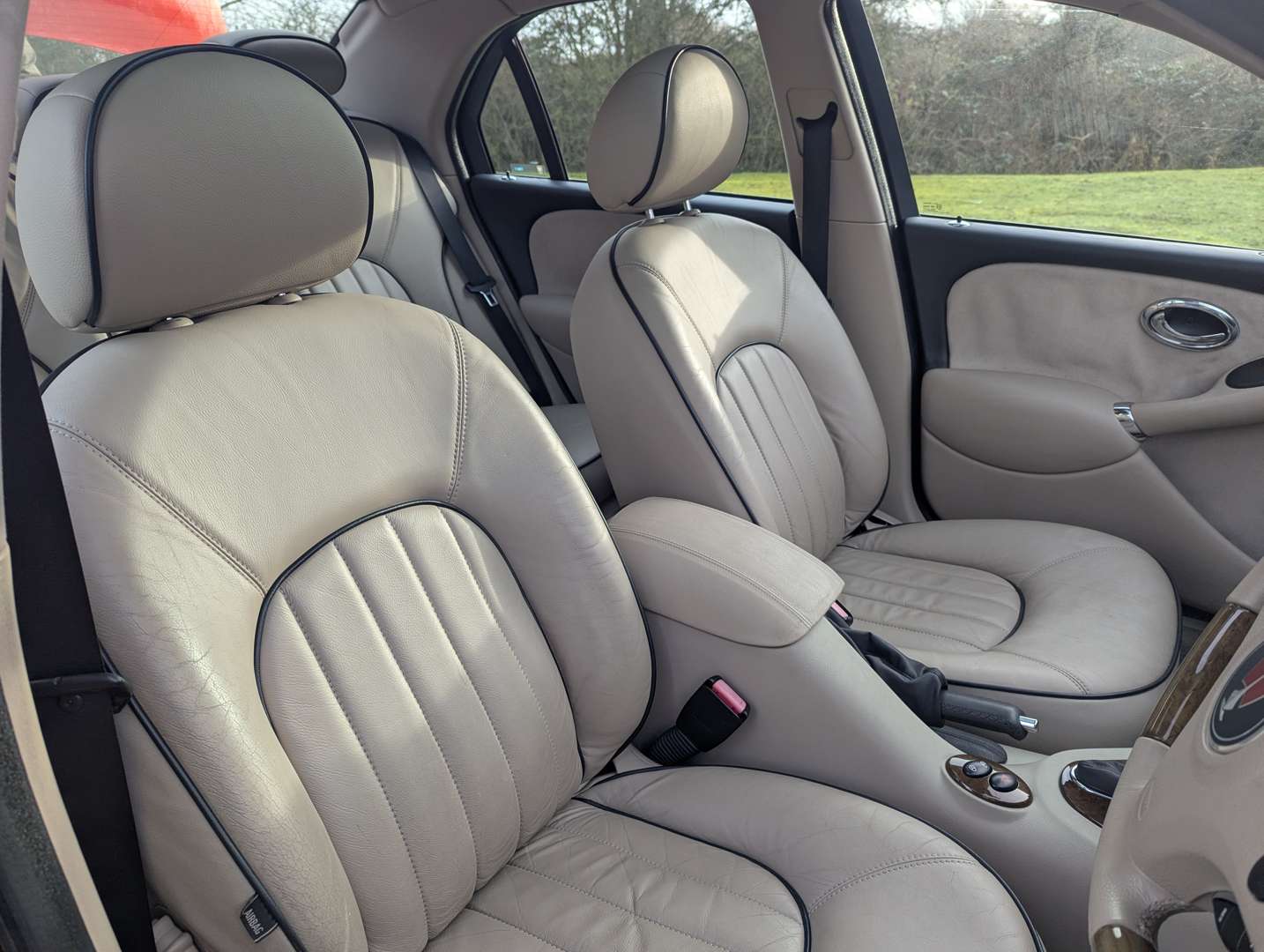 <p>2005 ROVER 75 V8 CONNOISSEUR SE</p>