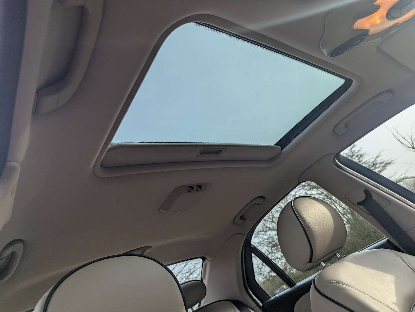 <p>2005 ROVER 75 V8 CONNOISSEUR SE</p>