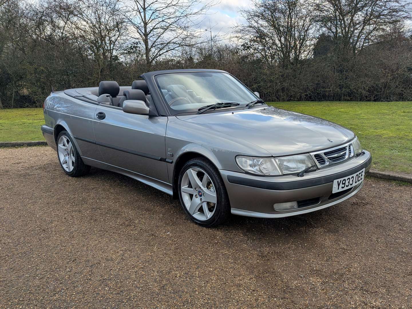 <p>2001 SAAB 9-3 SE TURBO</p>