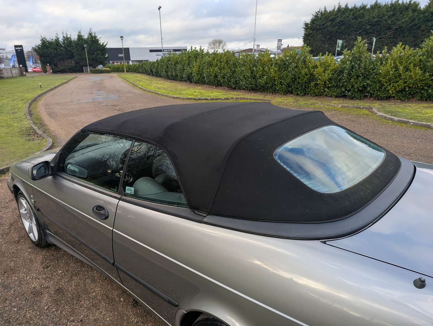 <p>2001 SAAB 9-3 SE TURBO</p>