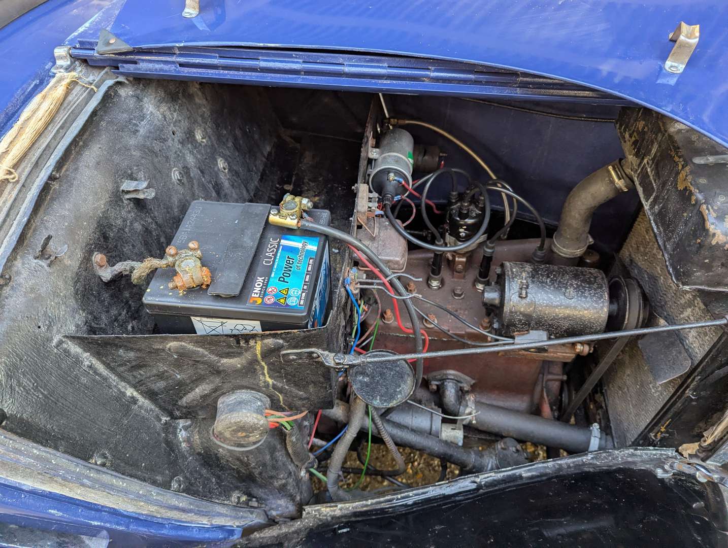 <p>1936 MORRIS EIGHT</p>