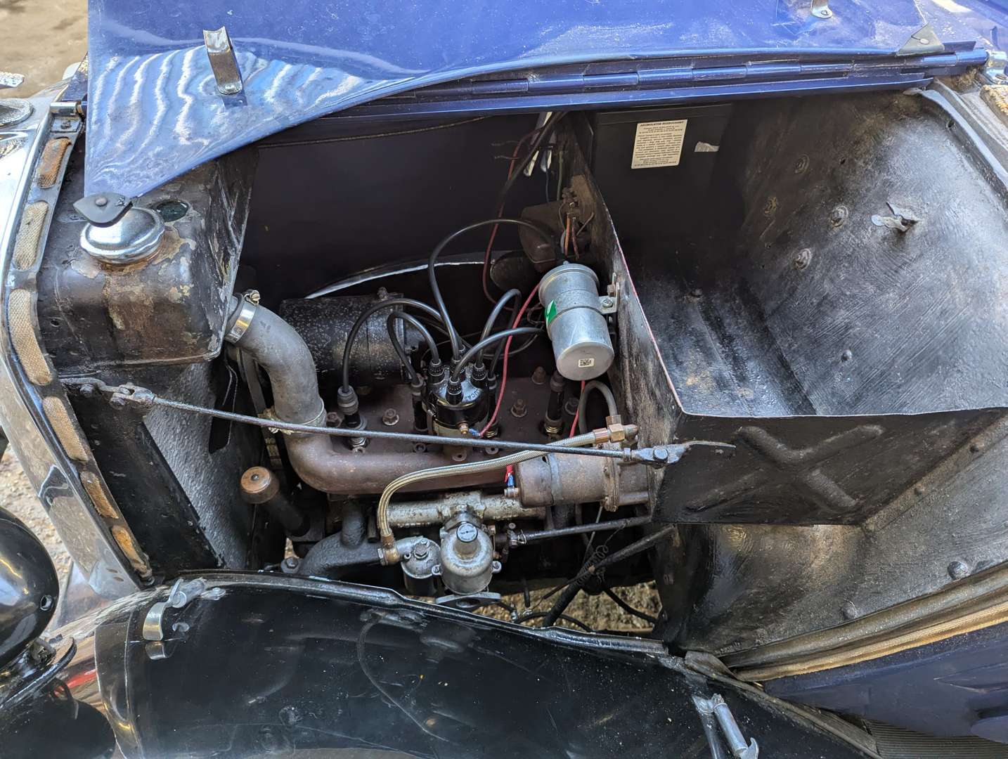 <p>1936 MORRIS EIGHT</p>