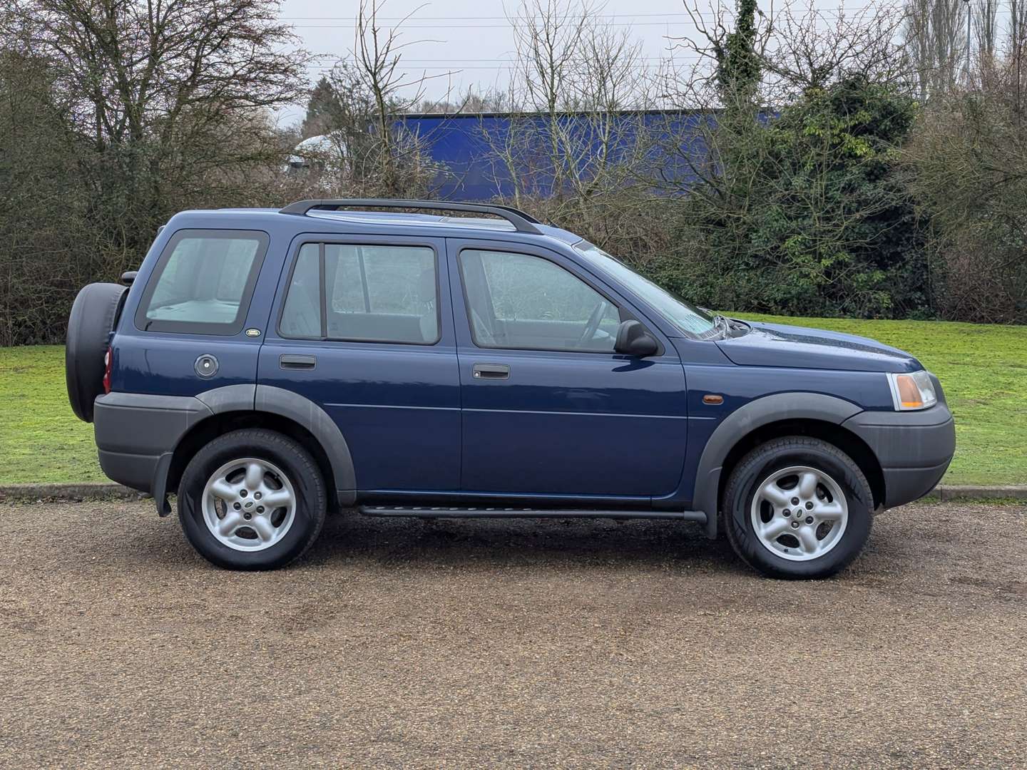 <p>1998 LAND ROVER FREELANDER XE DI STATION WAGON</p>