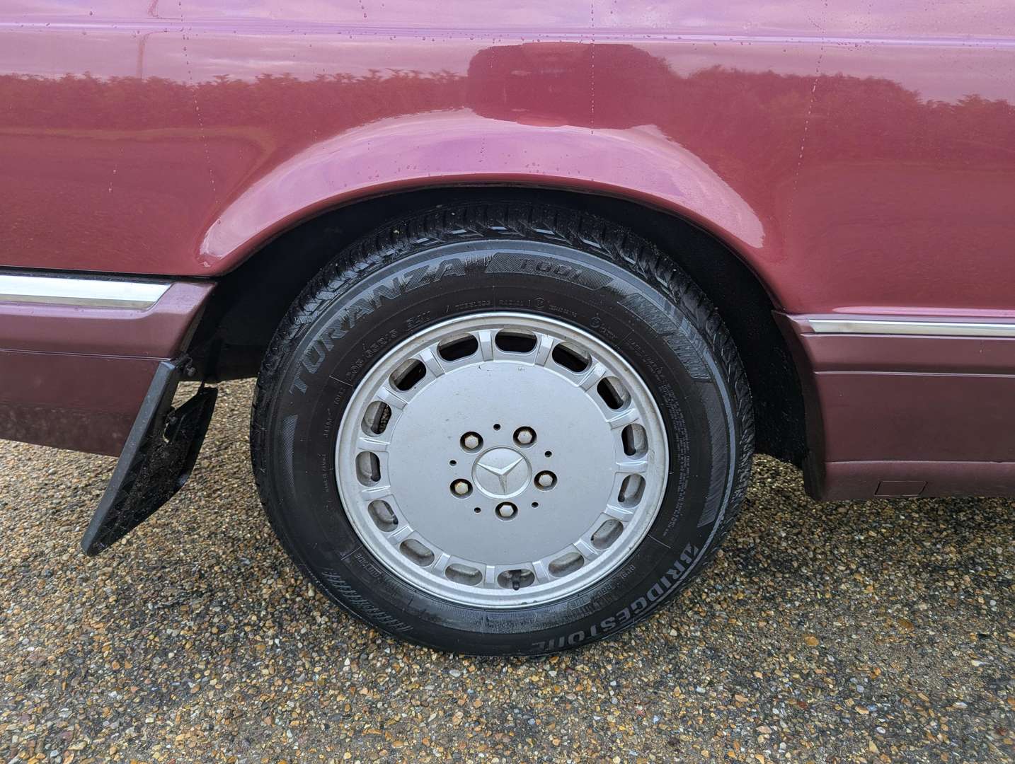 <p>1989 MERCEDES 420 SEC W126 AUTO</p>