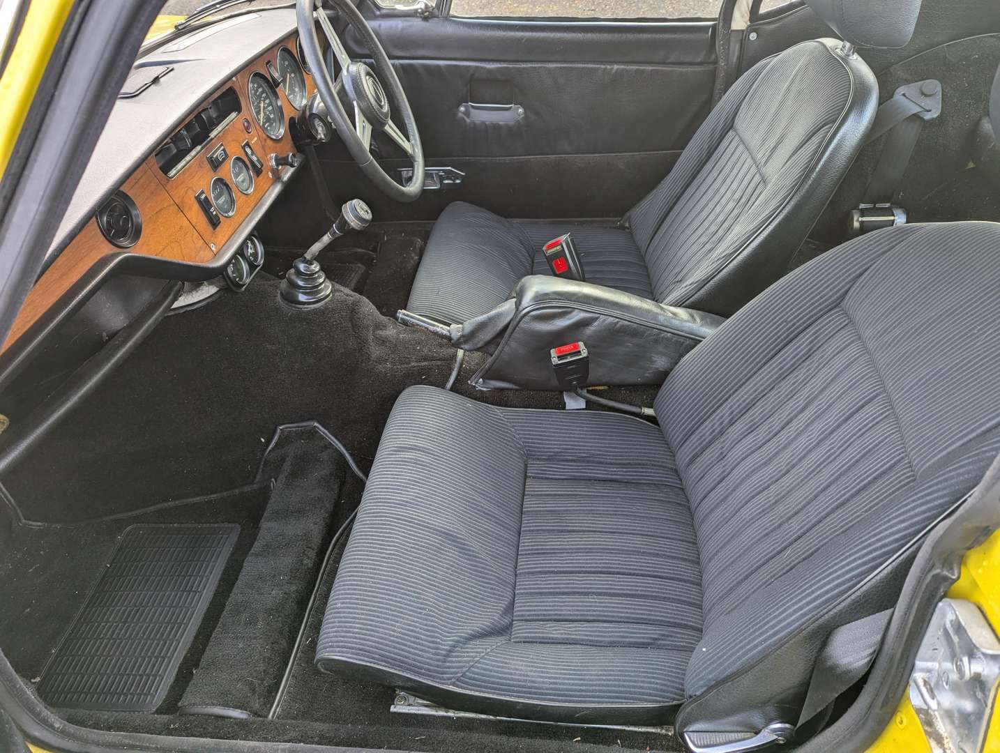 <p>1973 TRIUMPH GT6 MKIII</p>