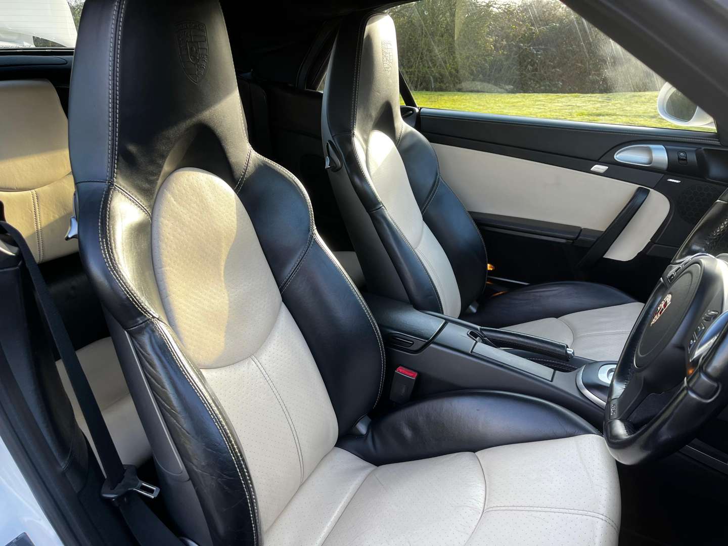 <p>2011 PORSCHE 911 997 TURBO S SEMI-AUTO</p>