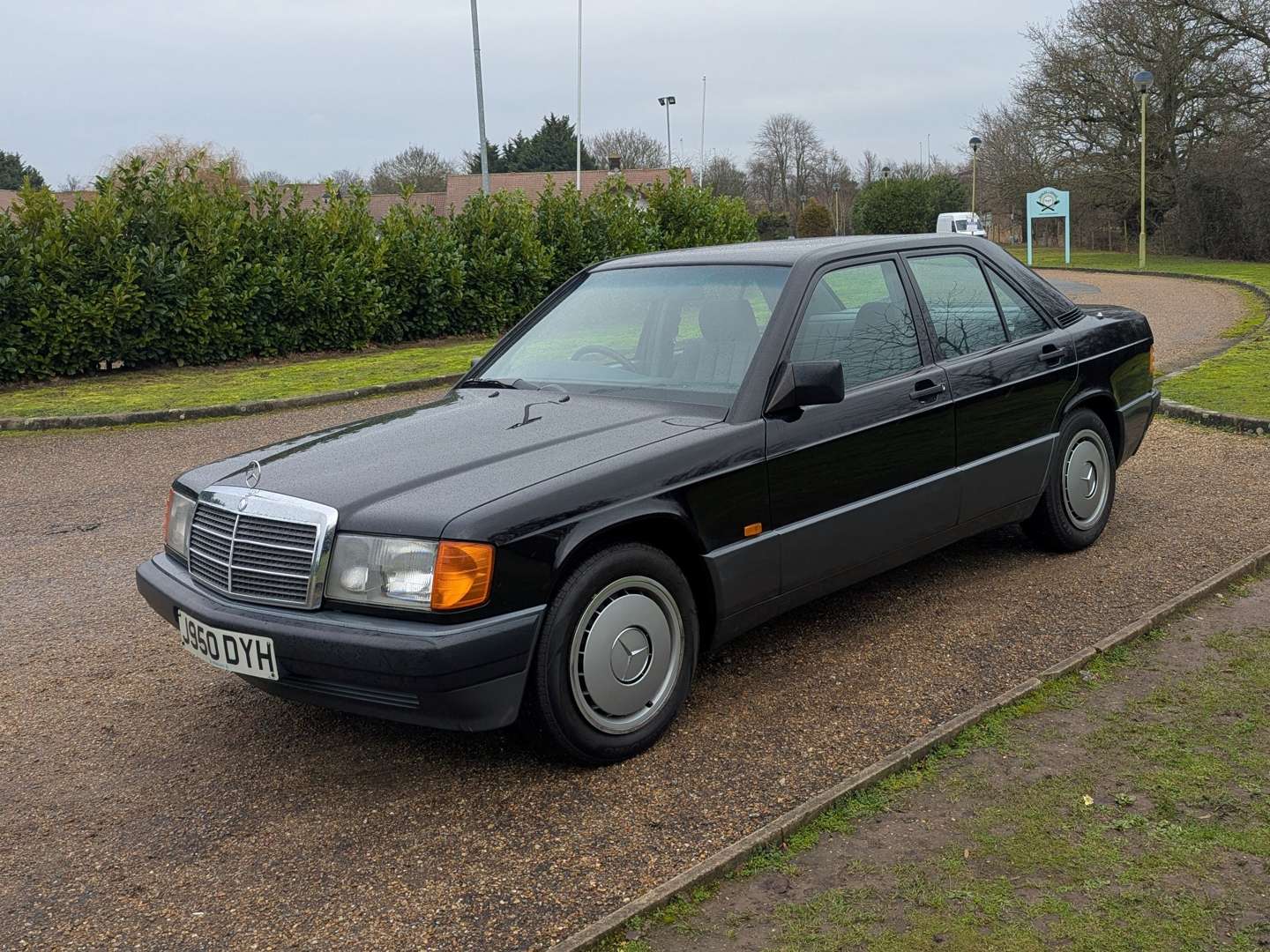 <p>1992 MERCEDES 190E AUTO</p>