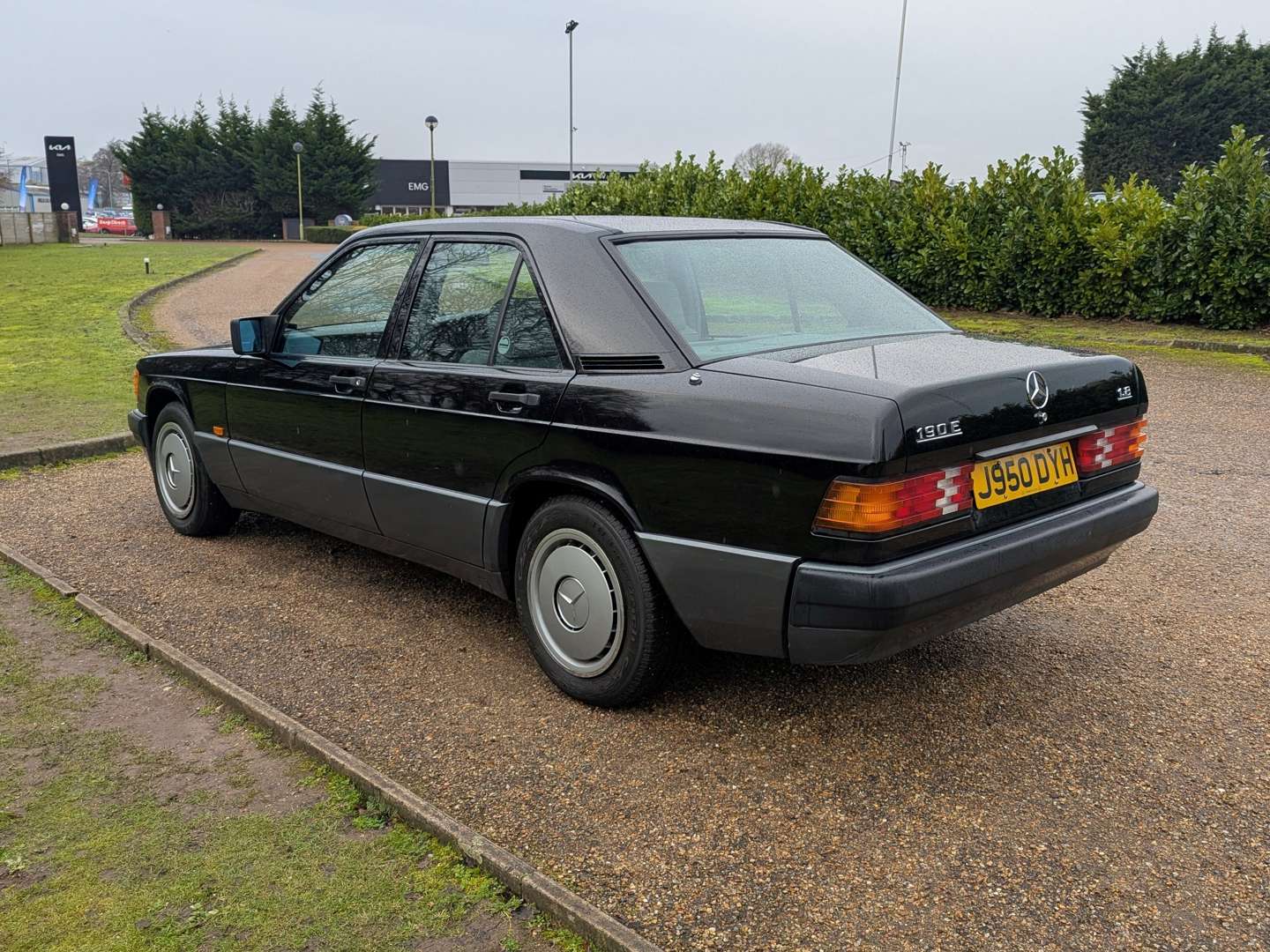 <p>1992 MERCEDES 190E AUTO</p>