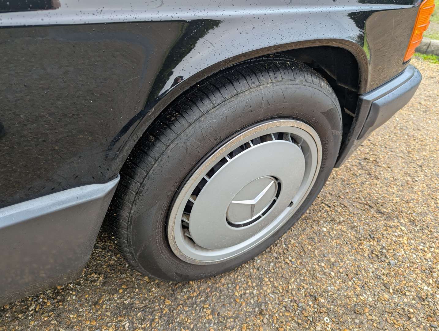 <p>1992 MERCEDES 190E AUTO</p>