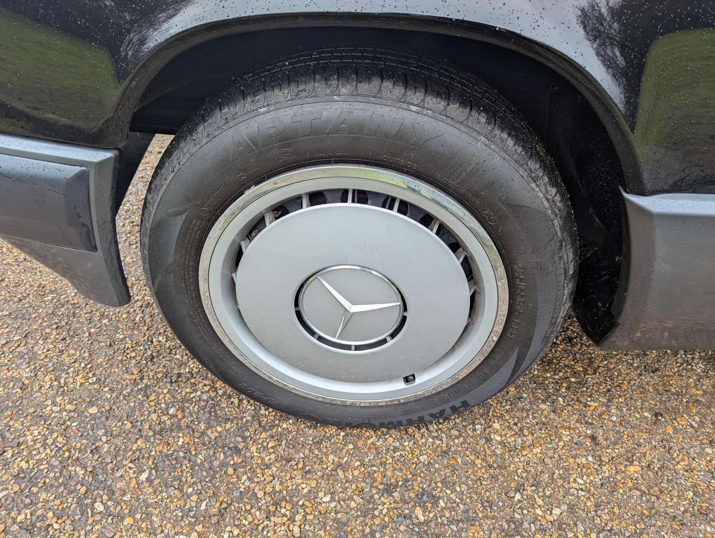 <p>1992 MERCEDES 190E AUTO</p>