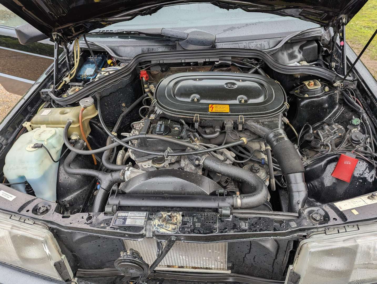 <p>1992 MERCEDES 190E AUTO</p>