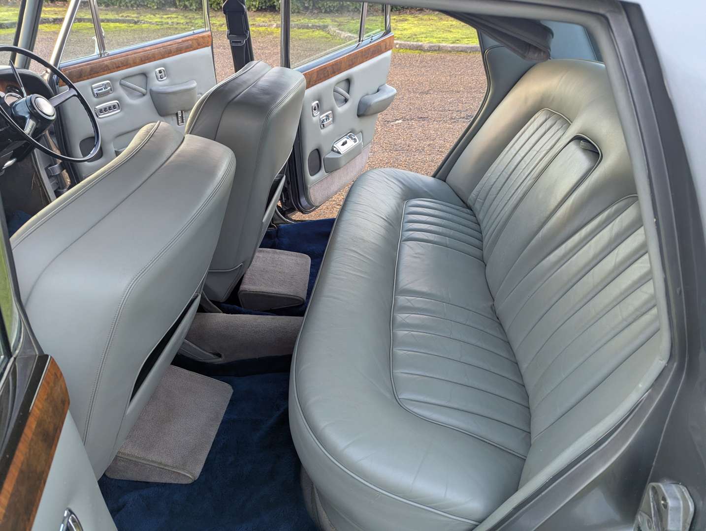 <p>1971 ROLLS ROYCE SILVER SHADOW I</p>