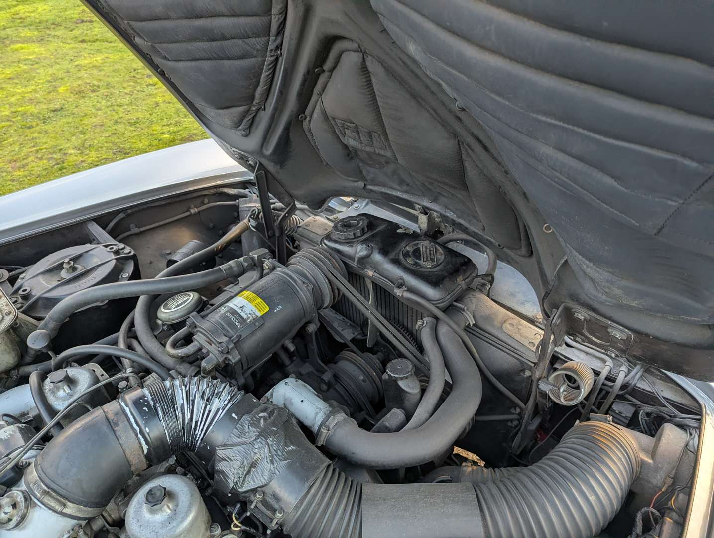 <p>1971 ROLLS ROYCE SILVER SHADOW I</p>