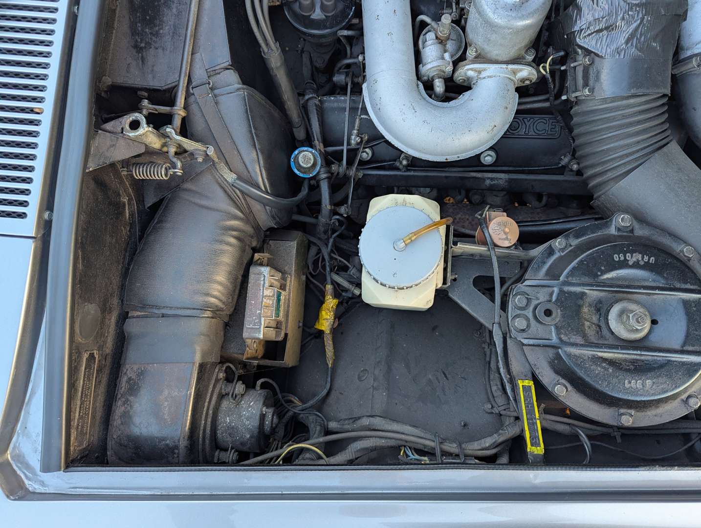 <p>1971 ROLLS ROYCE SILVER SHADOW I</p>