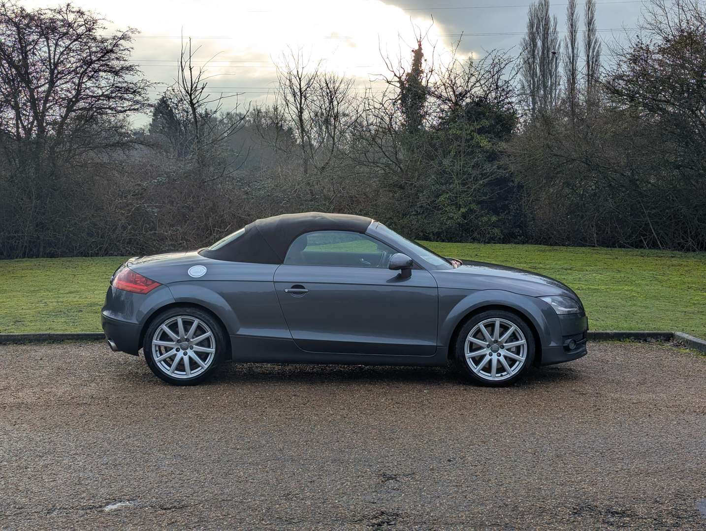<p>2007 AUDI TT 3.2 V6 QUATTRO S-TRONIC CONVERTIBLE</p>