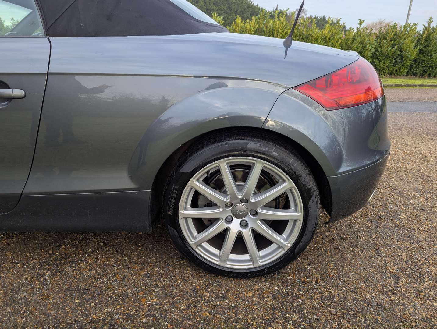 <p>2007 AUDI TT 3.2 V6 QUATTRO S-TRONIC CONVERTIBLE</p>