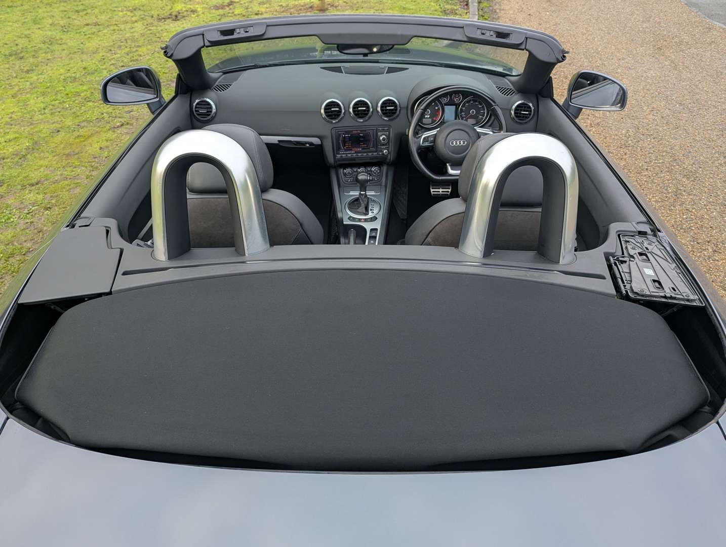 <p>2007 AUDI TT 3.2 V6 QUATTRO S-TRONIC CONVERTIBLE</p>