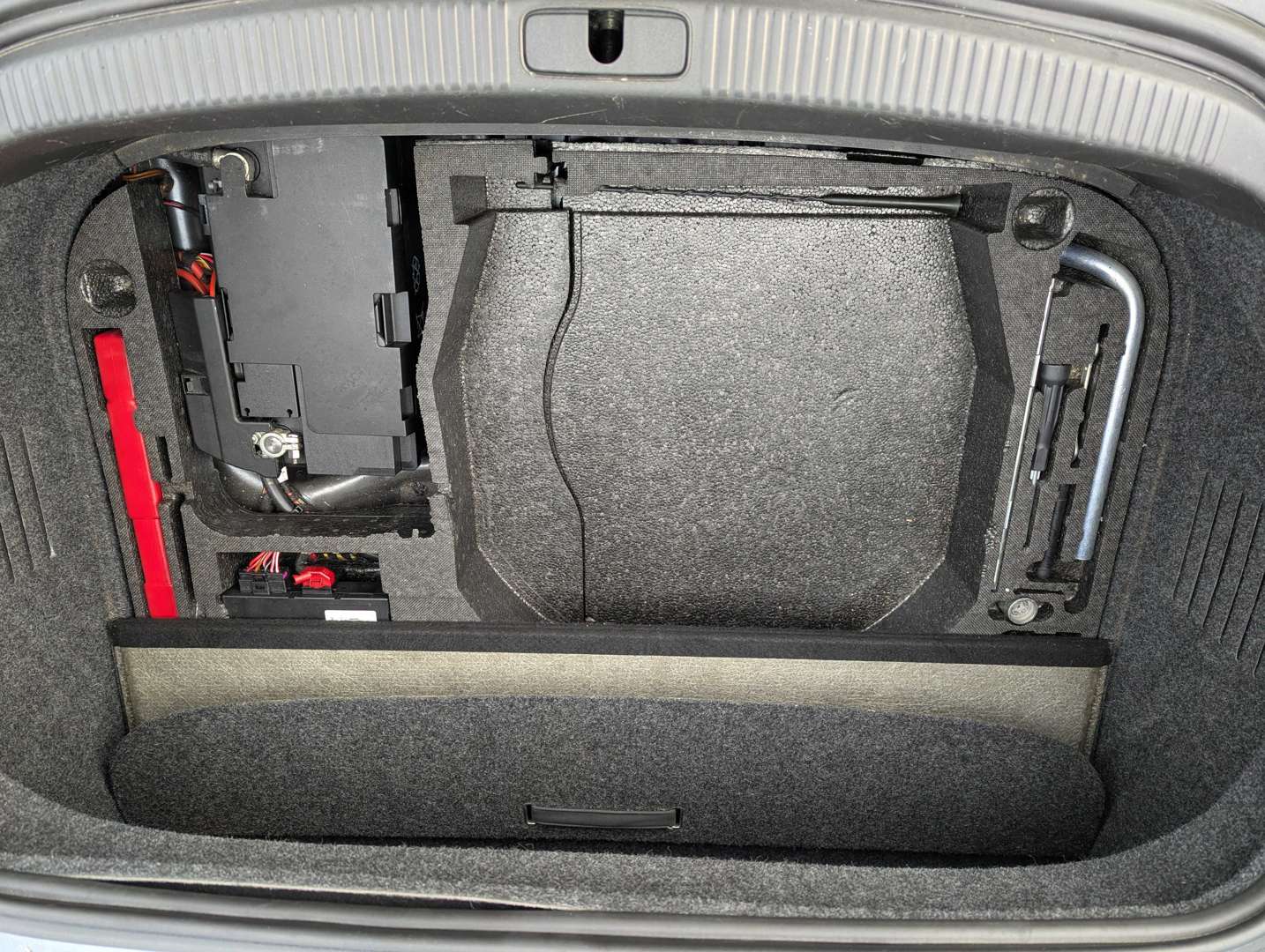 <p>2007 AUDI TT 3.2 V6 QUATTRO S-TRONIC CONVERTIBLE</p>