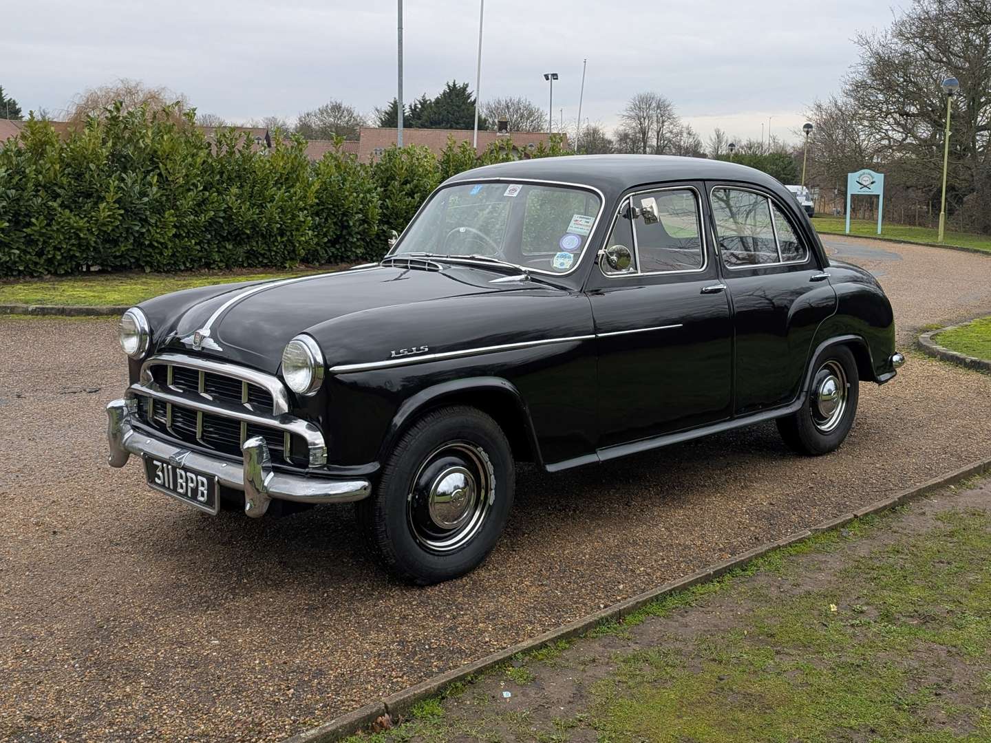 <p>1956 MORRIS ISIS SERIES I</p>