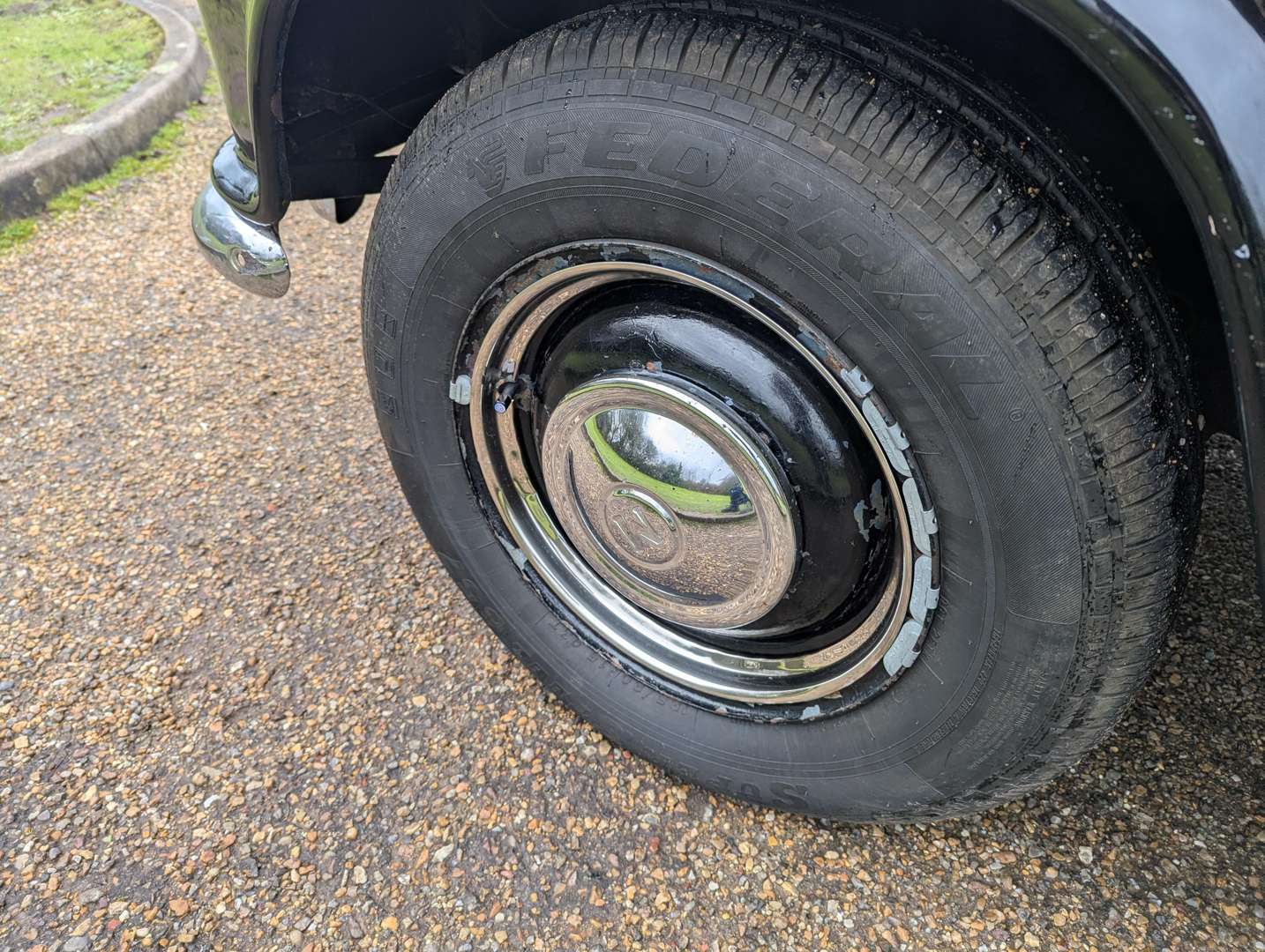 <p>1956 MORRIS ISIS SERIES I</p>