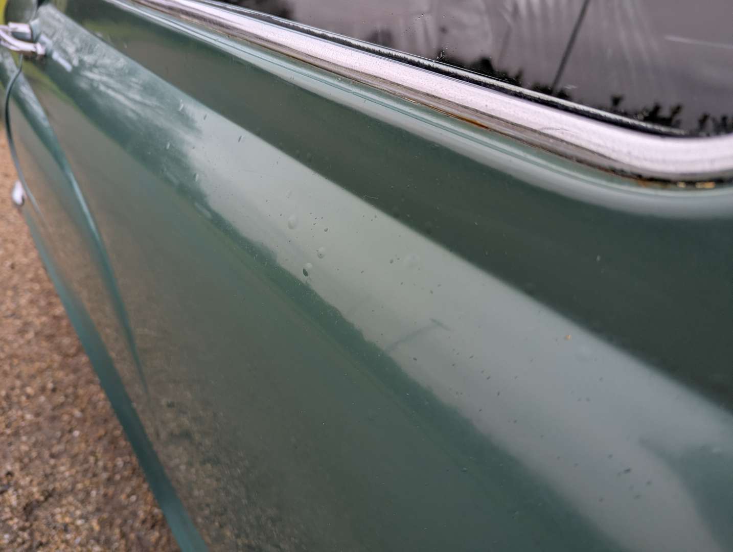 <p>1956 MORRIS ISIS SERIES I</p>