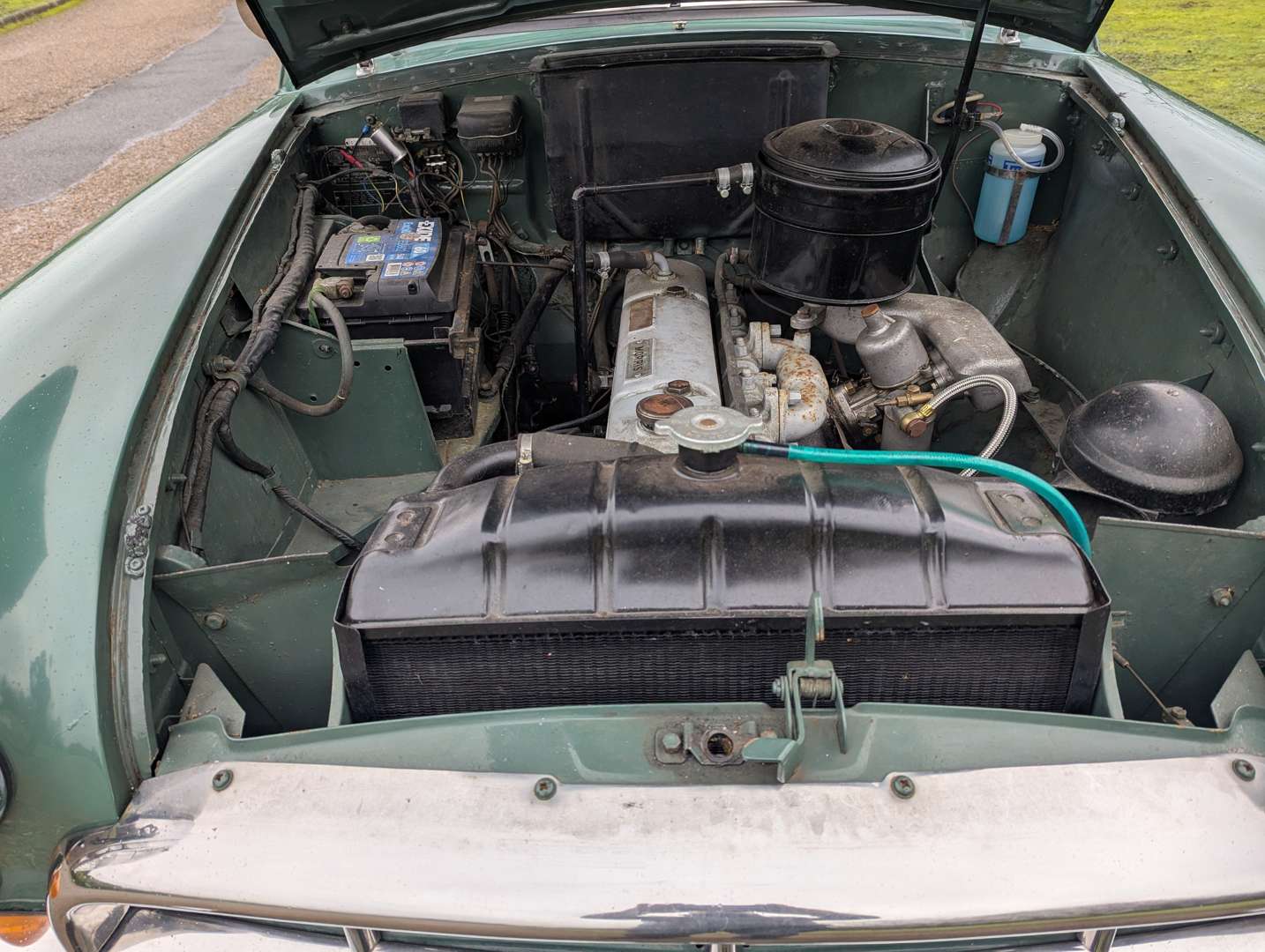 <p>1956 MORRIS ISIS SERIES I</p>