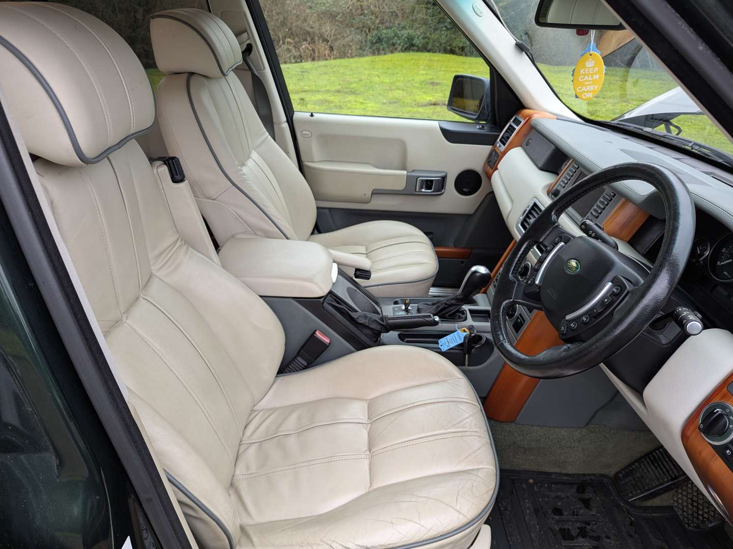 <p>2004 RANGE ROVER VOGUE TD6 AUTO</p>