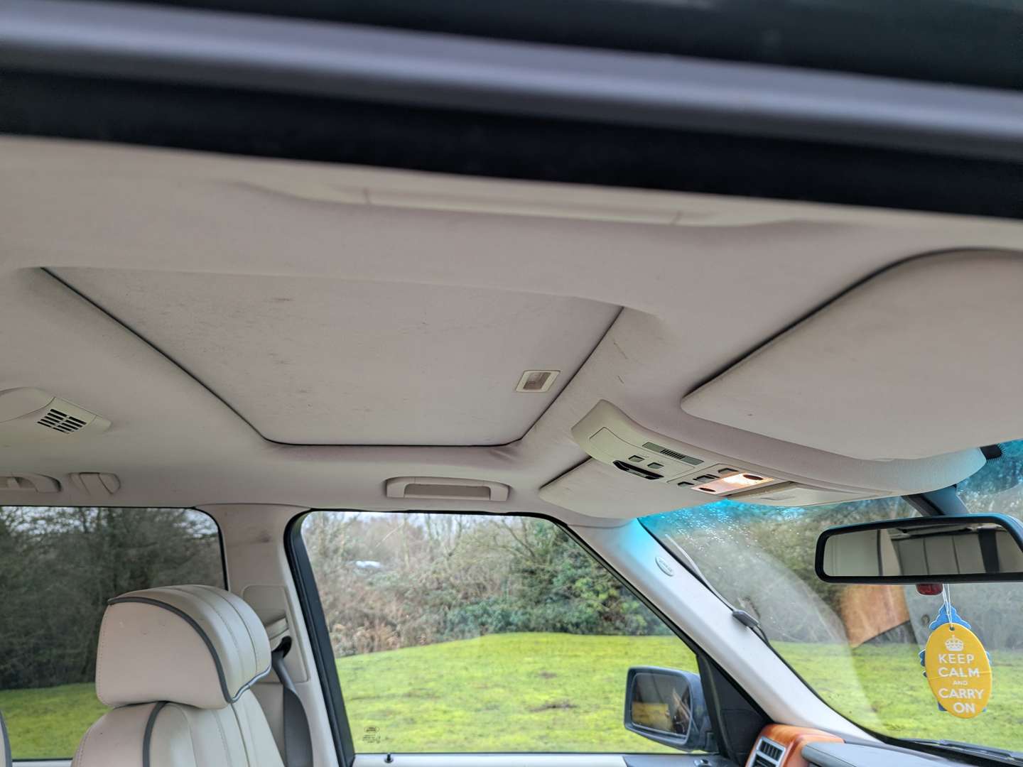 <p>2004 RANGE ROVER VOGUE TD6 AUTO</p>