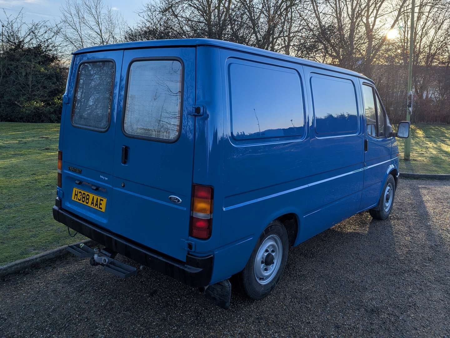 <p>1990 FORD TRANSIT 100 MKIII</p>