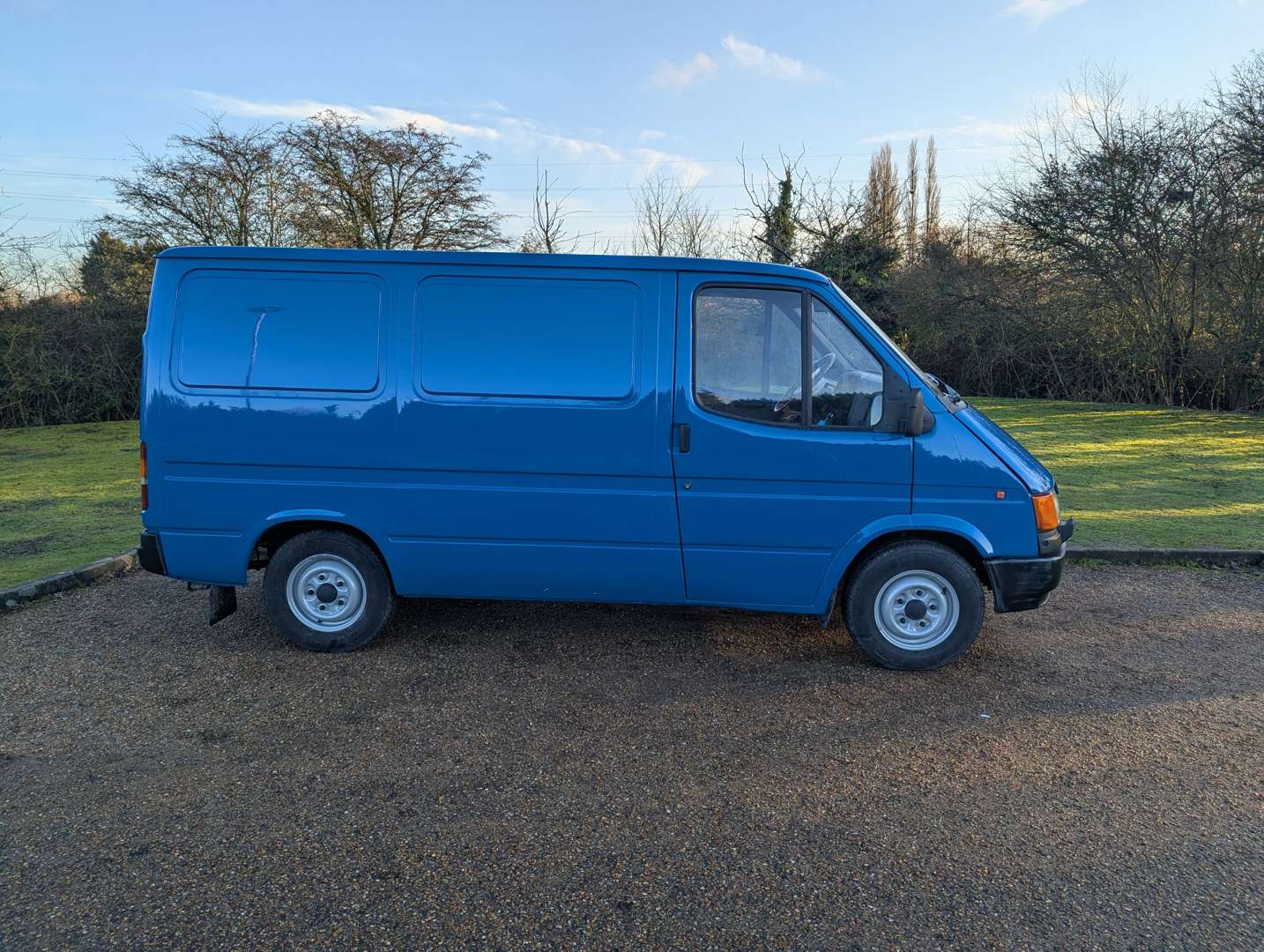 <p>1990 FORD TRANSIT 100 MKIII</p>