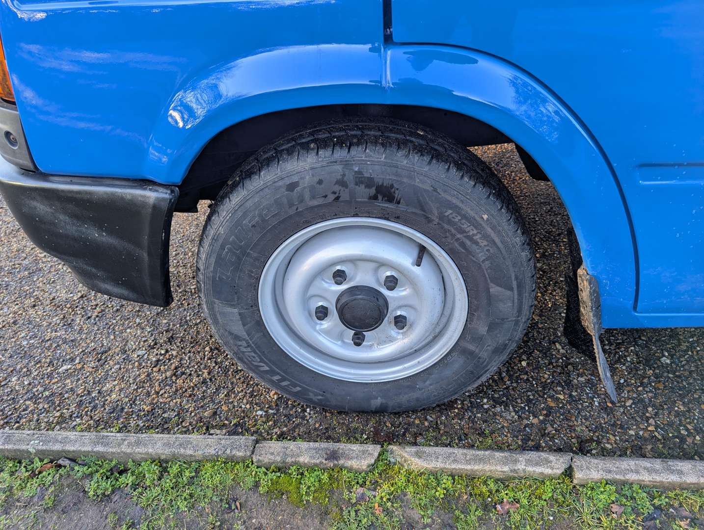 <p>1990 FORD TRANSIT 100 MKIII</p>