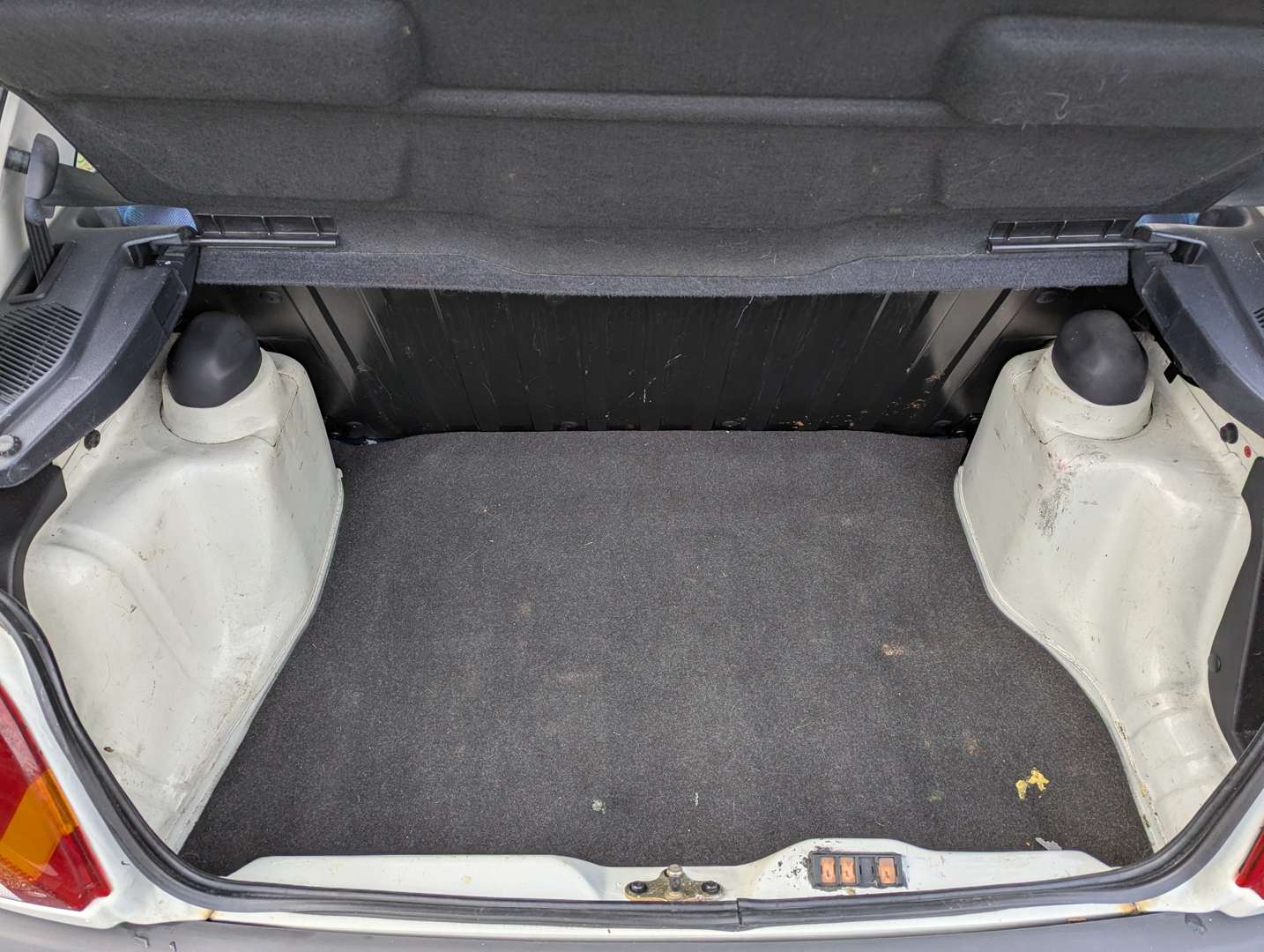 <p>1993 FORD FIESTA FREESTYLE</p>