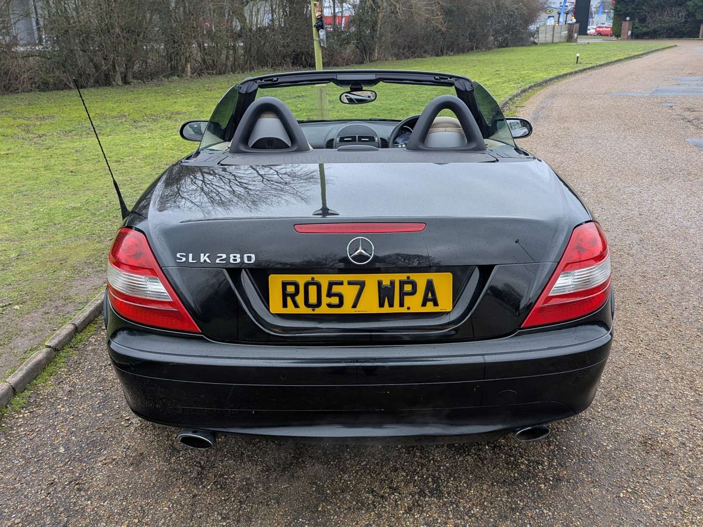 <p>2007 MERCEDES SLK280 R171 AUTO</p>