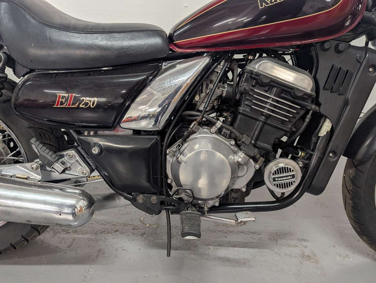 <p>1989 KAWASAKI EL250</p>