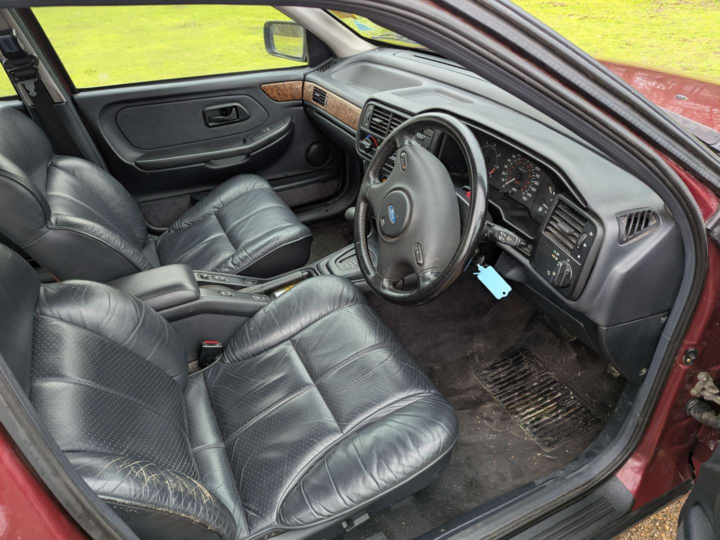 <p>1993 FORD GRANADA 2.0 SCORPIO AUTO</p>