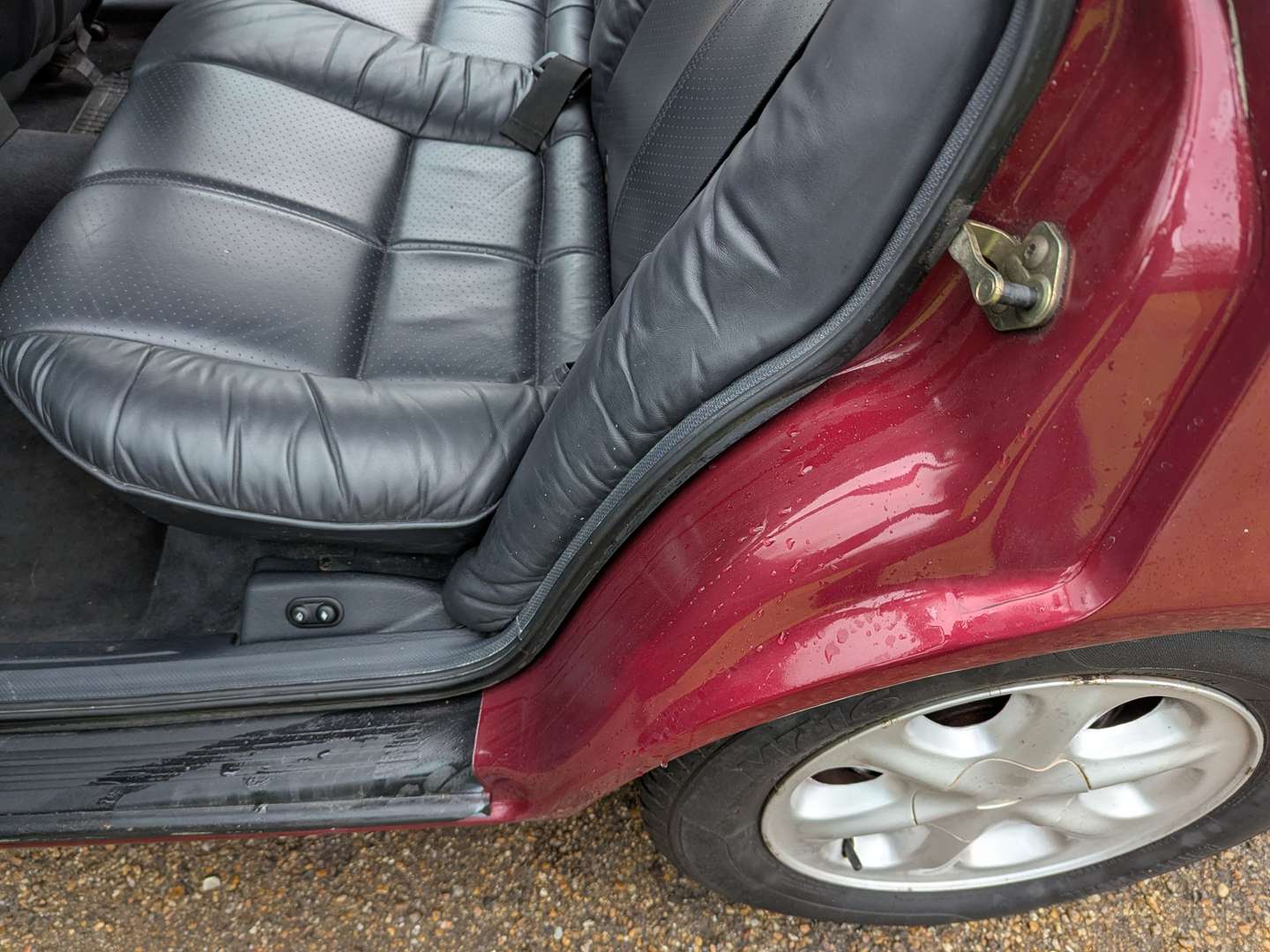 <p>1993 FORD GRANADA 2.0 SCORPIO AUTO</p>