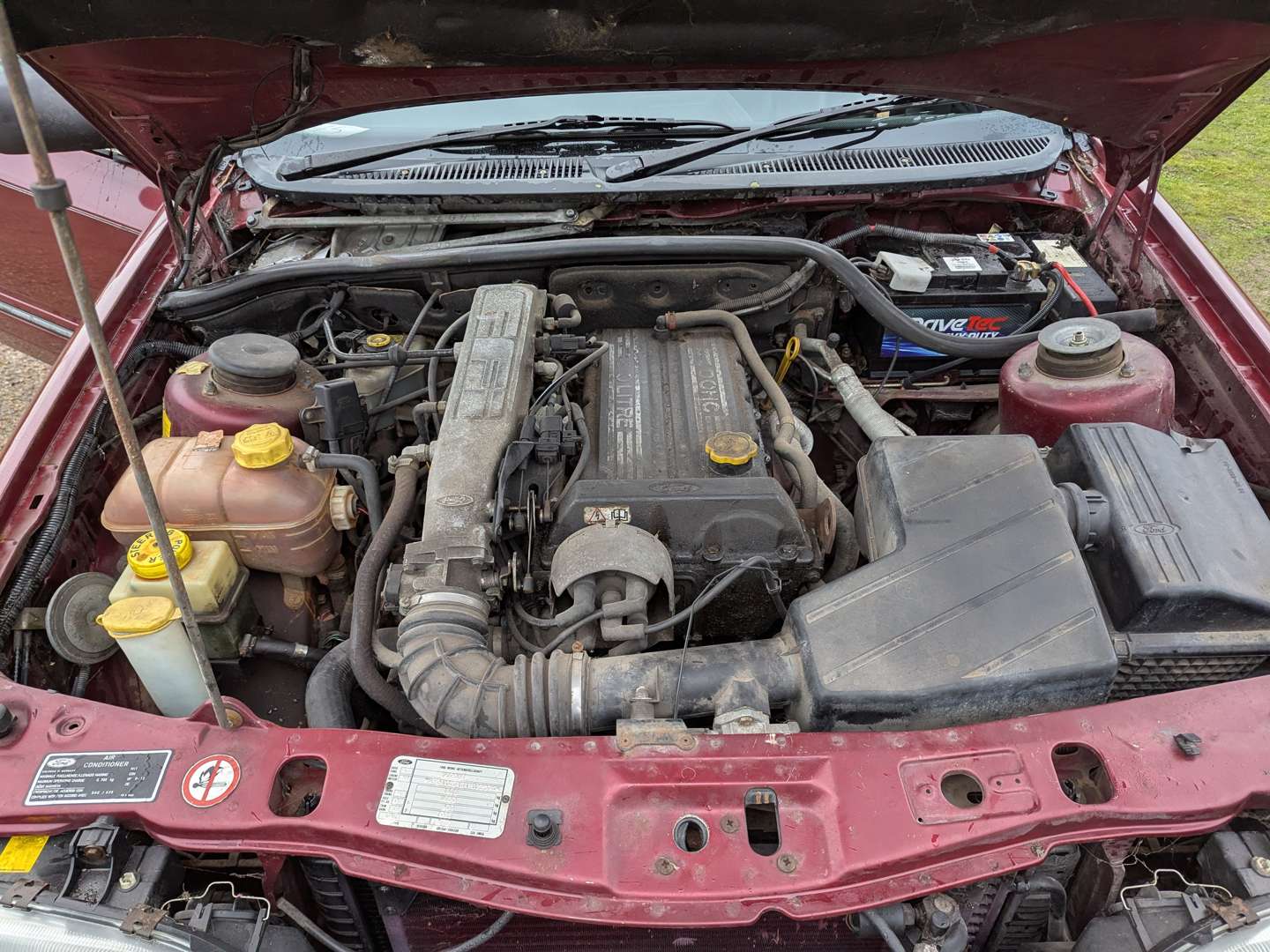 <p>1993 FORD GRANADA 2.0 SCORPIO AUTO</p>