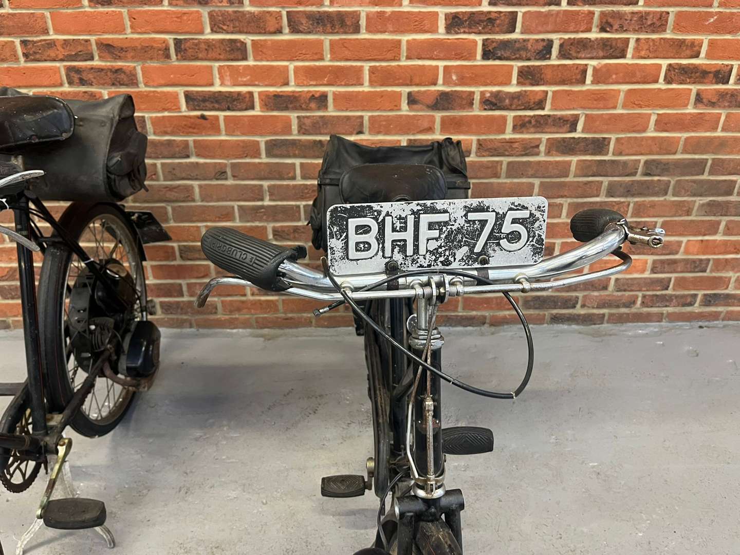 <p>CYCLEMASTERS x2</p>